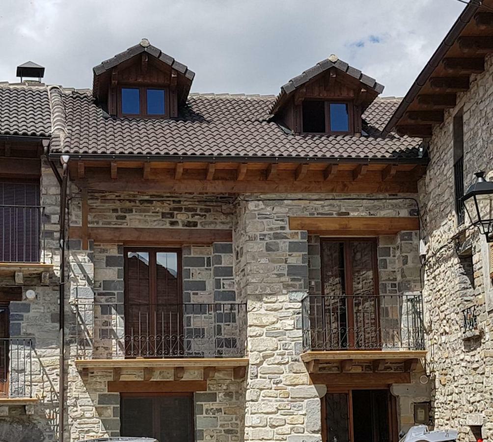 Penzion Aisa Casa Simon Exteriér fotografie